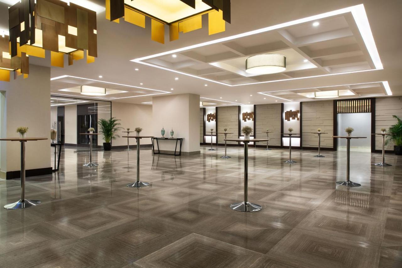 Sheraton Istanbul City Center Ngoại thất bức ảnh