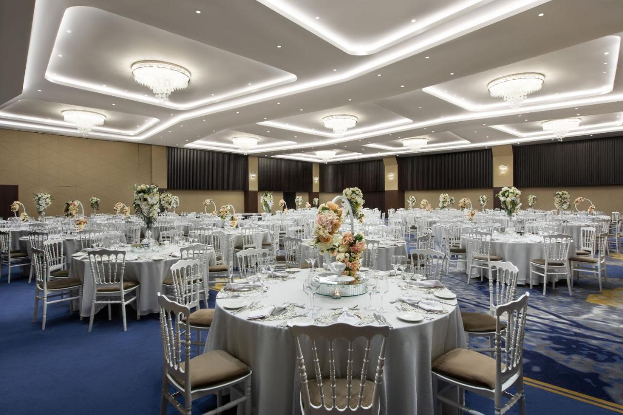Sheraton Istanbul City Center Ngoại thất bức ảnh