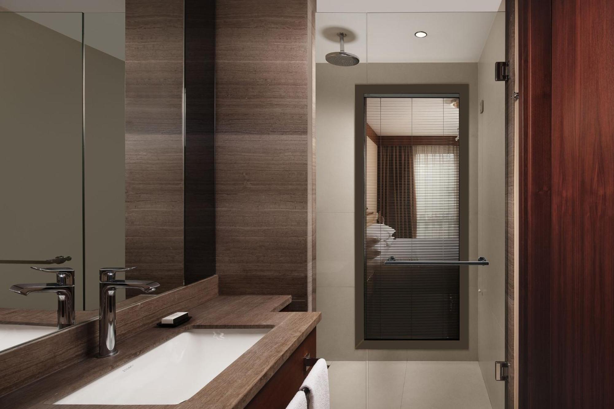 Sheraton Istanbul City Center Ngoại thất bức ảnh