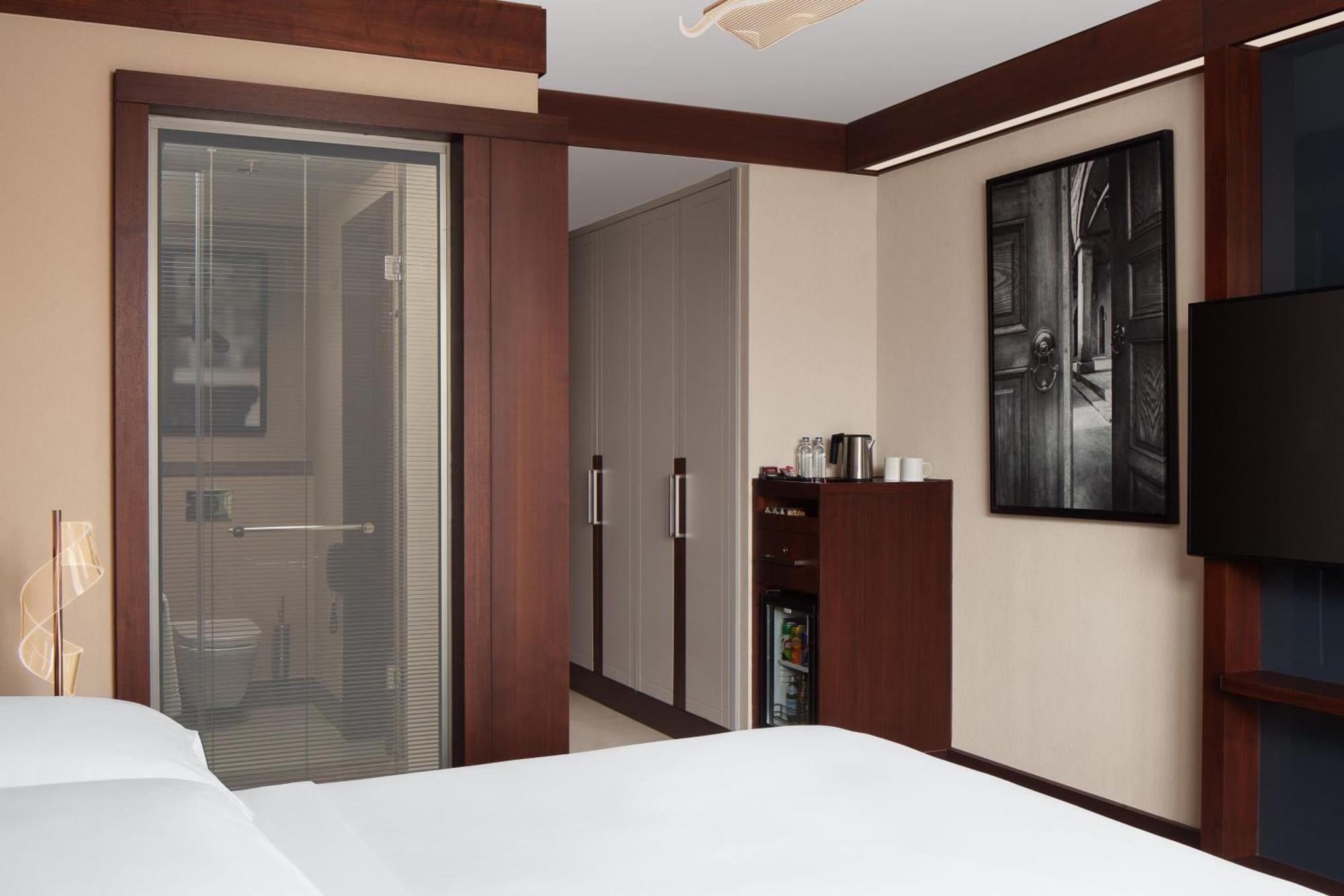 Sheraton Istanbul City Center Ngoại thất bức ảnh