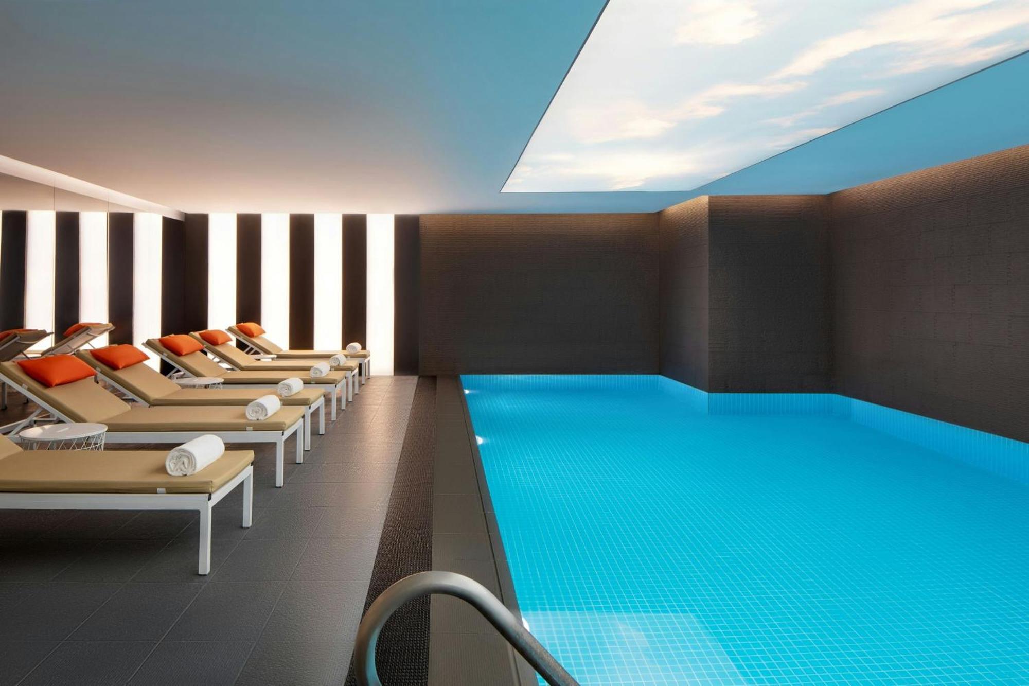 Sheraton Istanbul City Center Ngoại thất bức ảnh